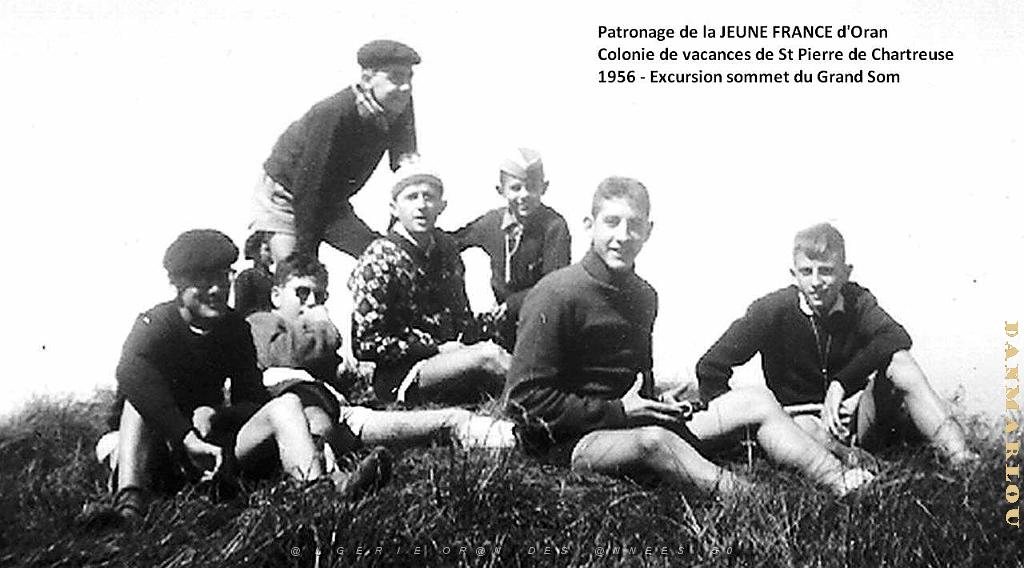 COLO JEUNE FRANCE 1956 excursion sommet du Grand Som apres repas.jpg